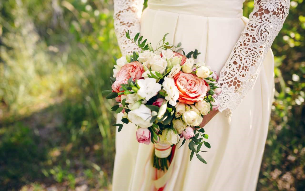 Poszukiwania idealnej sukni ślubnej – od czego zacząć?