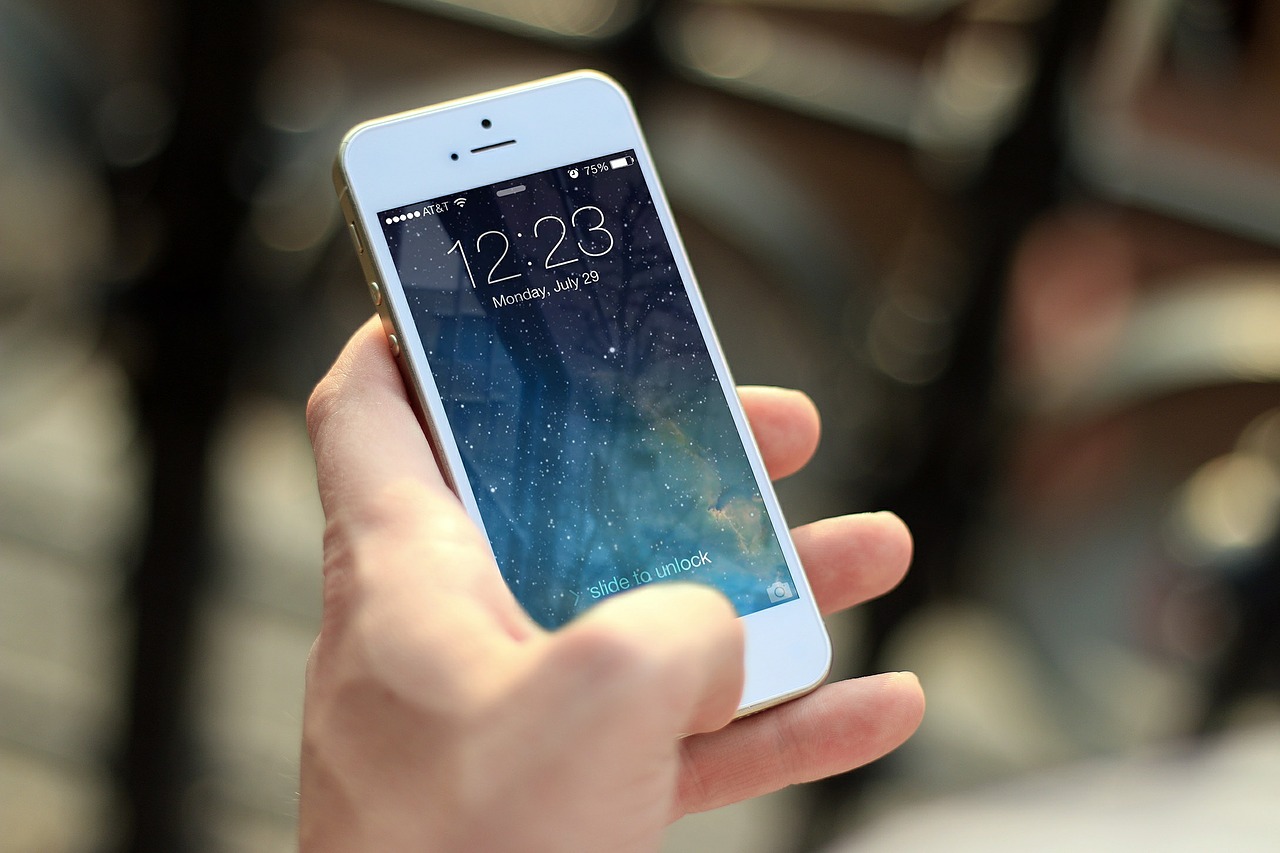 Smartfon kontra iPhone – porównanie